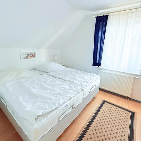Wellenherz - Mit Balkon, 3 Sz, Nah Am Hafen * Breege